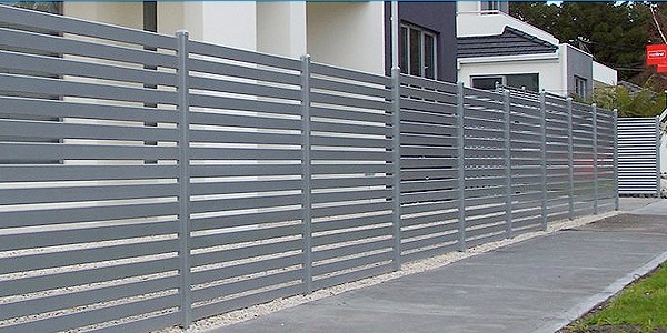 Aluminium slat privacy screens on the central coast